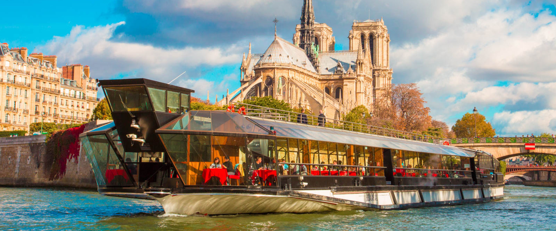 How much is a boat trip in paris?