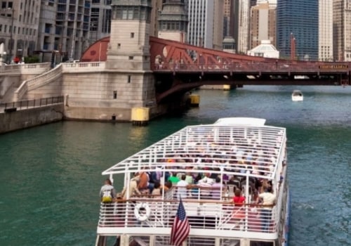 How much does it cost to ride a boat in chicago?